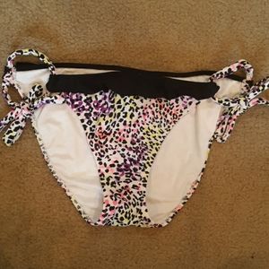 VS bikini bottom